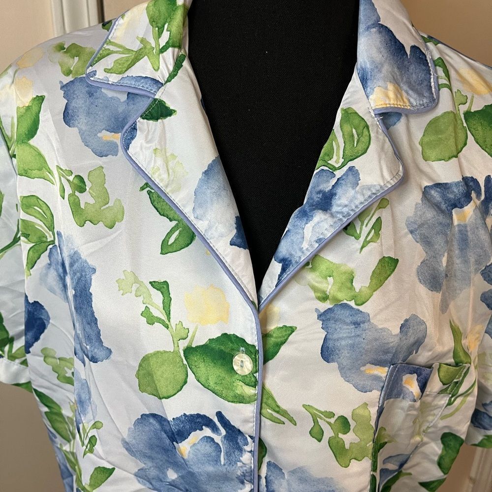 Weddingstar Floral Print Pajama Top size Small